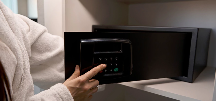 Safe Unlocking Service Company in Arden-Arcade, California