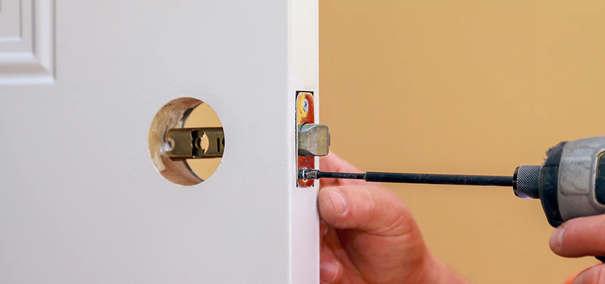Stuck Door Knobs Repair in Arden-Arcade, CA