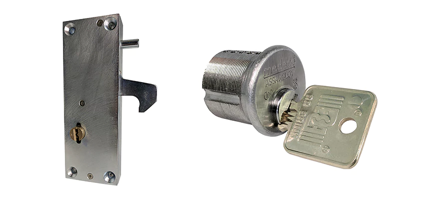 RR Fence Gates Brink Locks Repair in Arden-Arcade, California