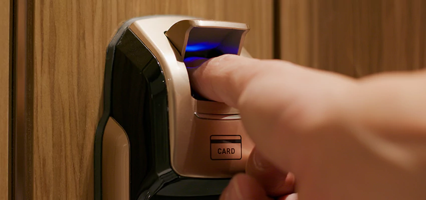 Locksmith Company For Window Lock Installation in Arden-Arcade, California